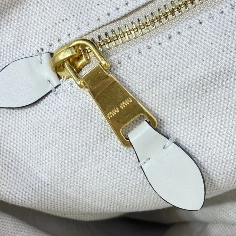 Affordable Miu Miu Shopping Bags 43821