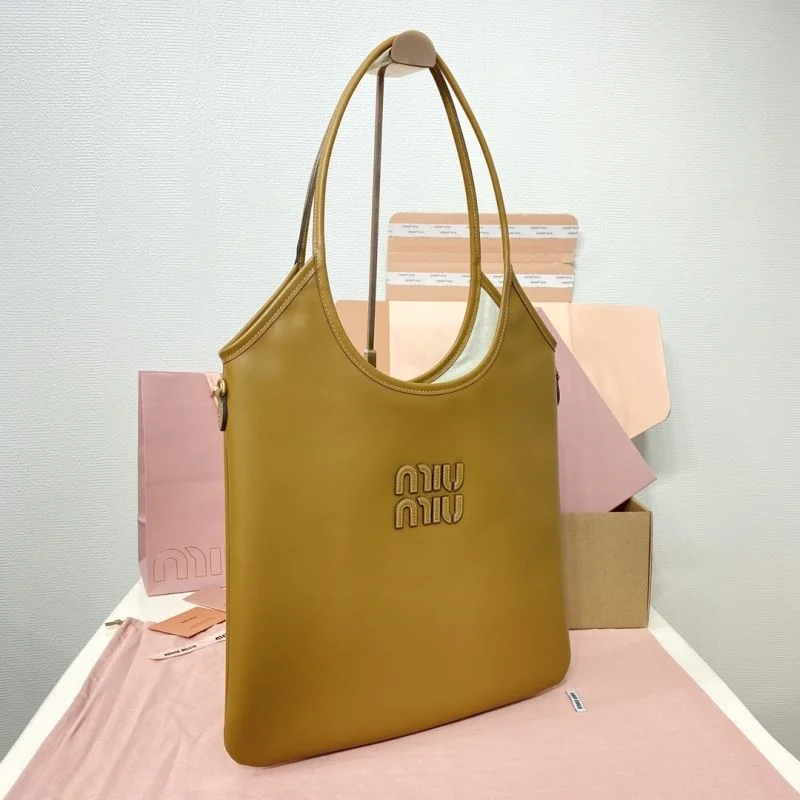 Miu Miu Shopping Bags UrbanChic 43773