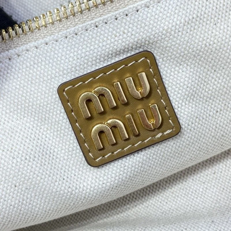 Miu Miu Shopping Bags UrbanChic 43773