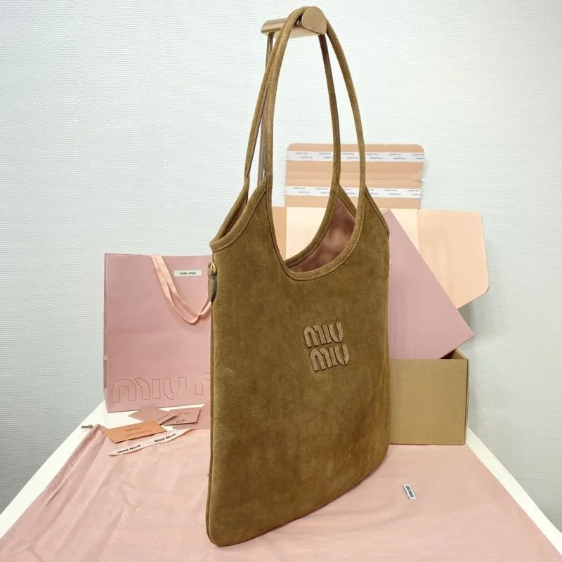 ModernLook Miu Miu Shopping Bags 43774