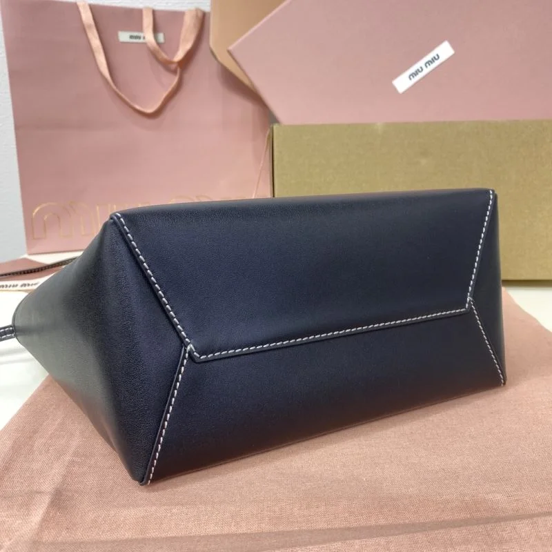 Miu Miu Shopping Bags Sleek 43851