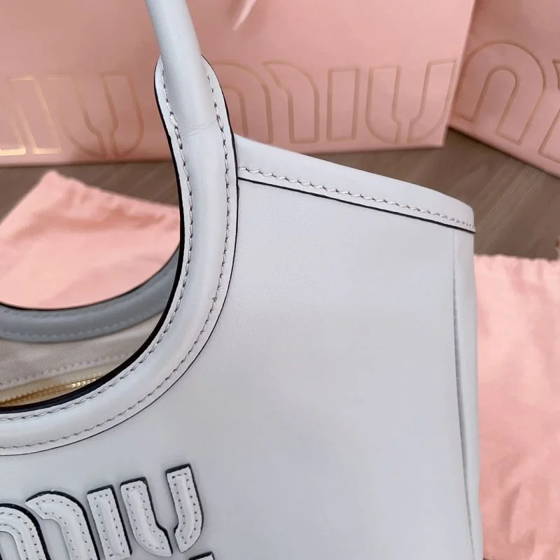 Casual Miu Miu Shopping Bags 43733