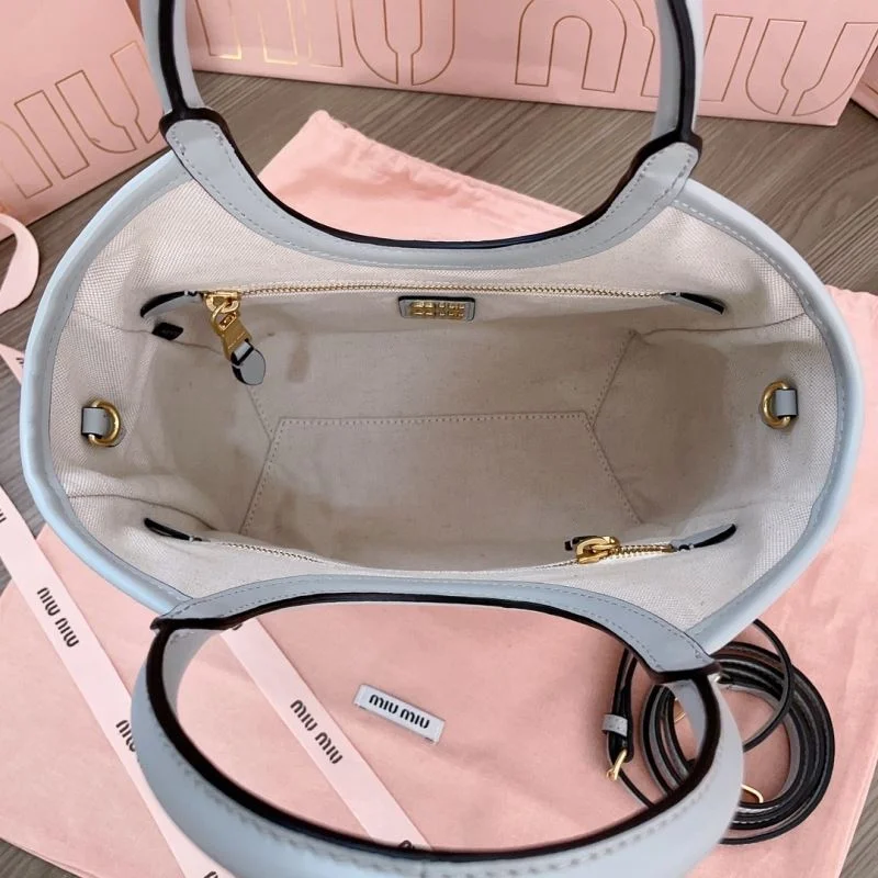 Casual Miu Miu Shopping Bags 43733