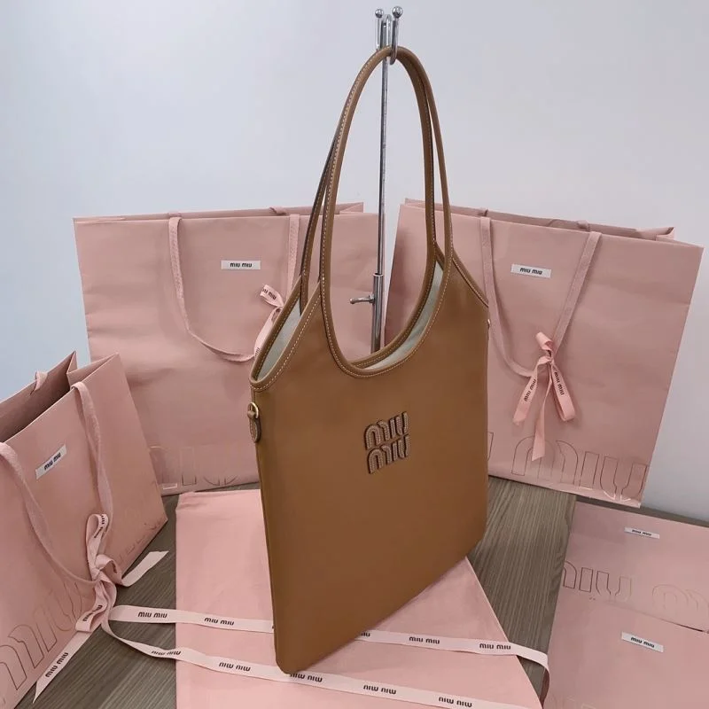 Miu Miu Shopping Bags Trendy 43748