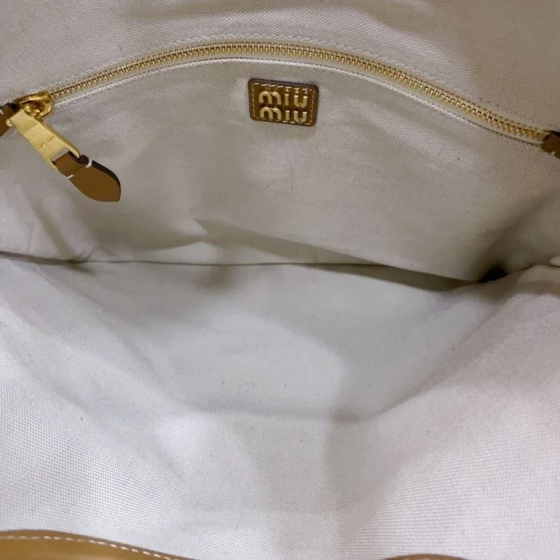 Miu Miu Shopping Bags Trendy 43748