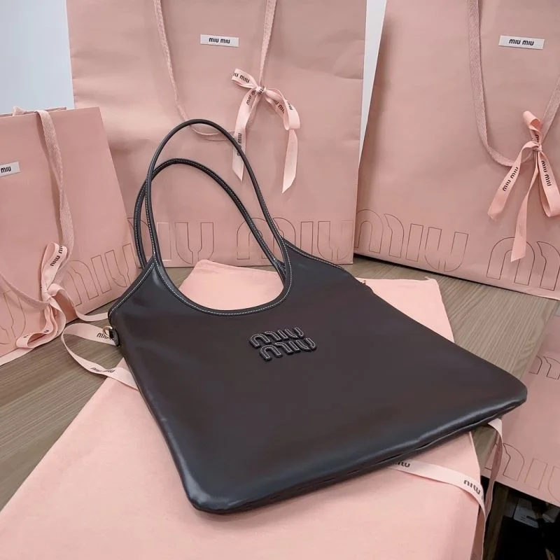 Miu Miu Shopping Bags DailyWear 43735