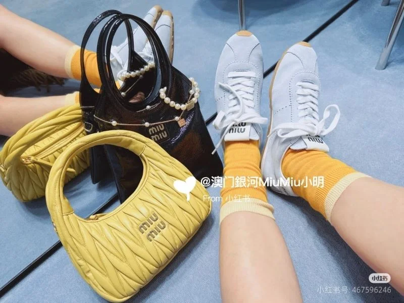 TopPick Miu Miu Shopping Bags 43584