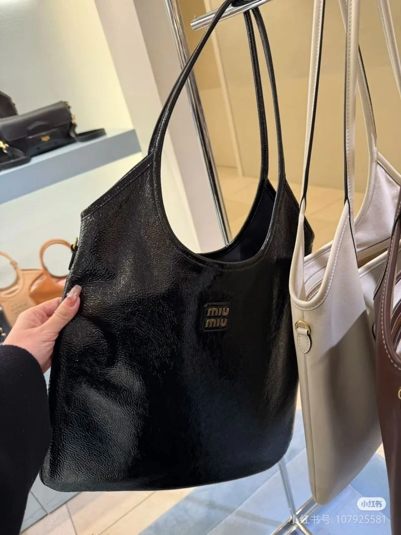 Minimalist Miu Miu Shopping Bags 43531