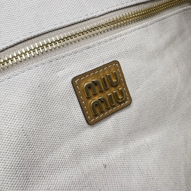 AllSeason Miu Miu Shopping Bags 43527