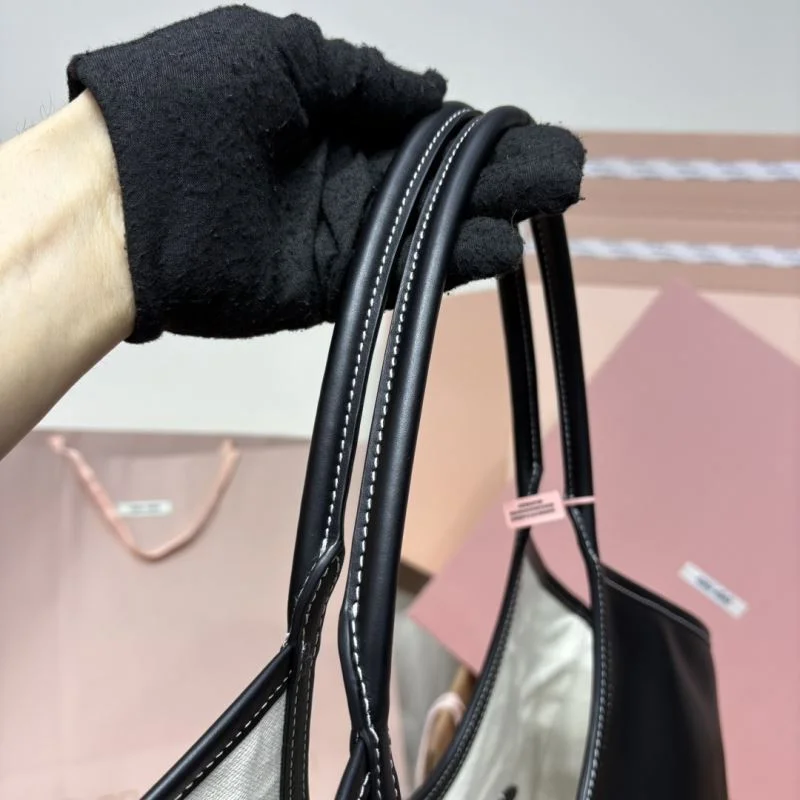 Compact Miu Miu Shopping Bags 43524