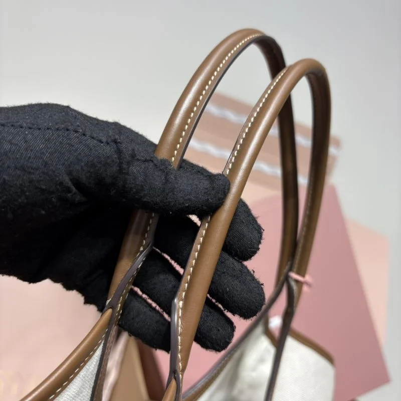 Miu Miu Shopping Bags GoodFit 43523