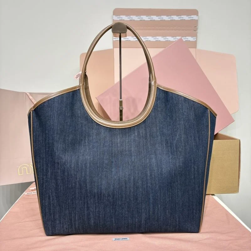 Miu Miu Shopping Bags AllSeason 43522