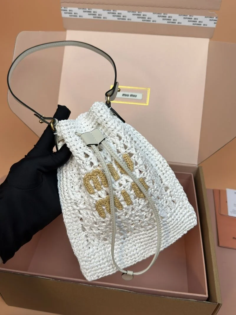 Miu Miu Shopping Bags Sophisticated 56011