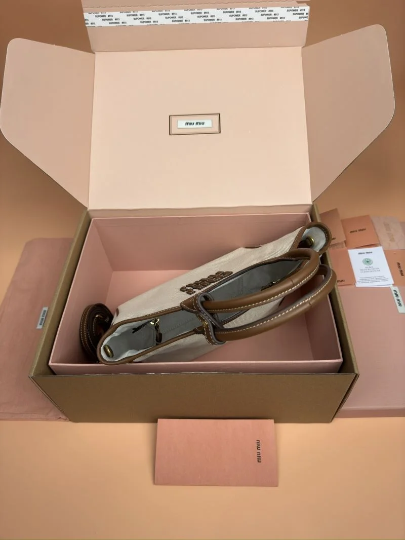 OdorResistant Miu Miu Shopping Bags 56008