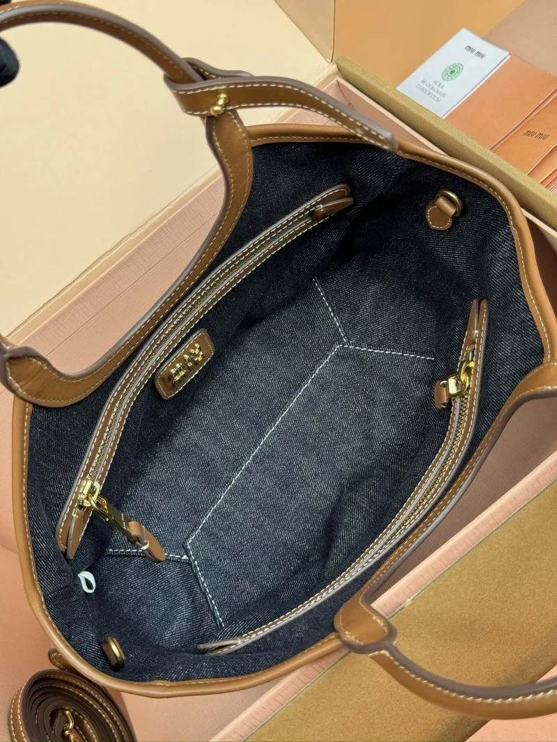 Miu Miu Shopping Bags Comfortable 56046