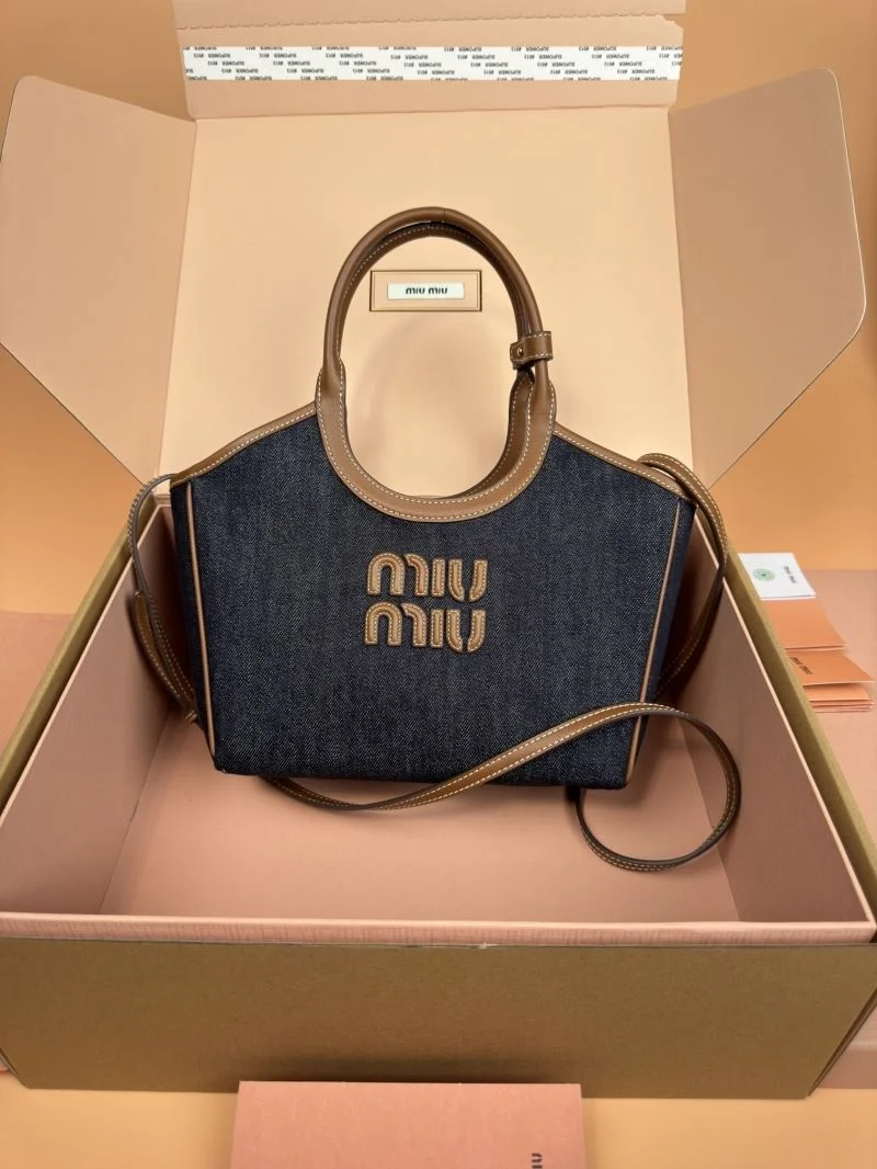 Miu Miu Shopping Bags Comfortable 56046