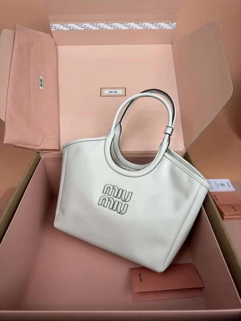 Miu Miu Shopping Bags WellDesigned 56004