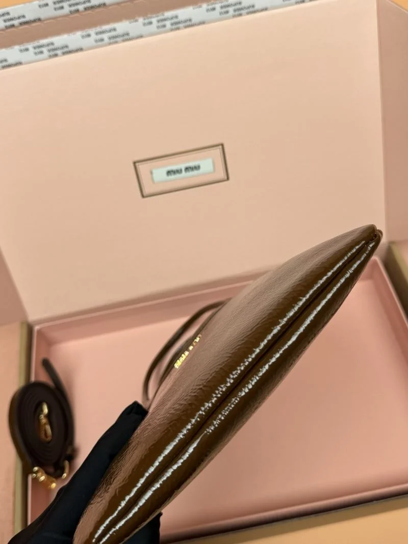 Breathable Miu Miu Shopping Bags 56001