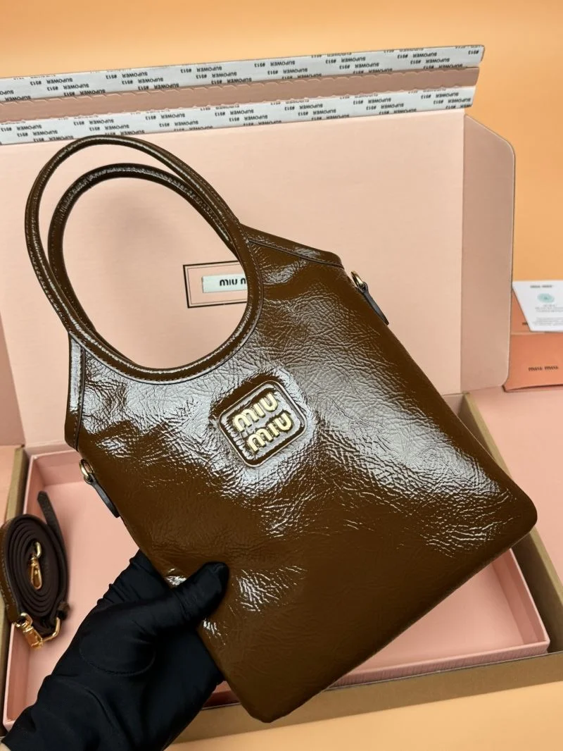 Breathable Miu Miu Shopping Bags 56001