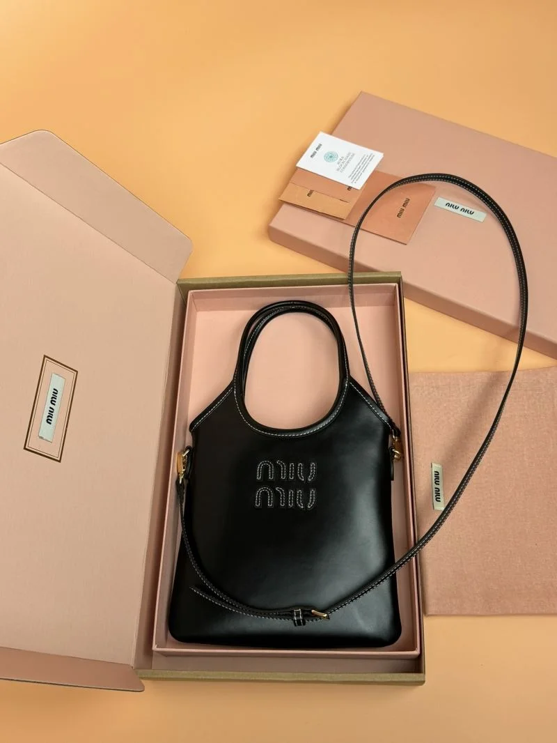 Miu Miu Shopping Bags UrbanStyle 55998