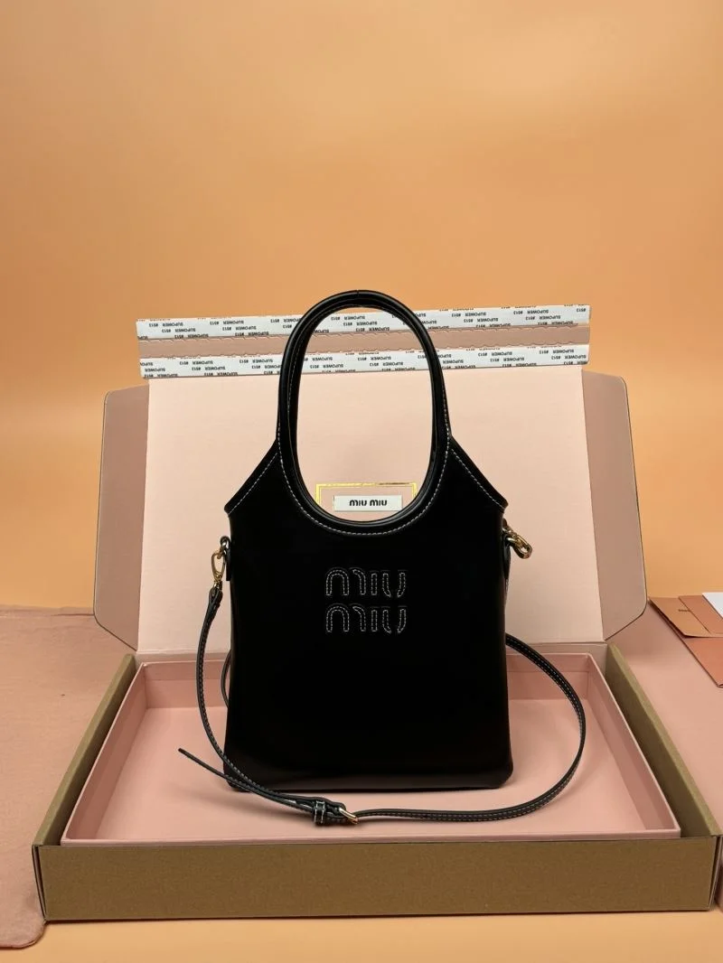 Miu Miu Shopping Bags UrbanStyle 55998