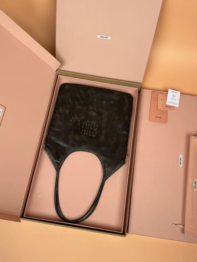 Miu Miu Shopping Bags Snug 55981