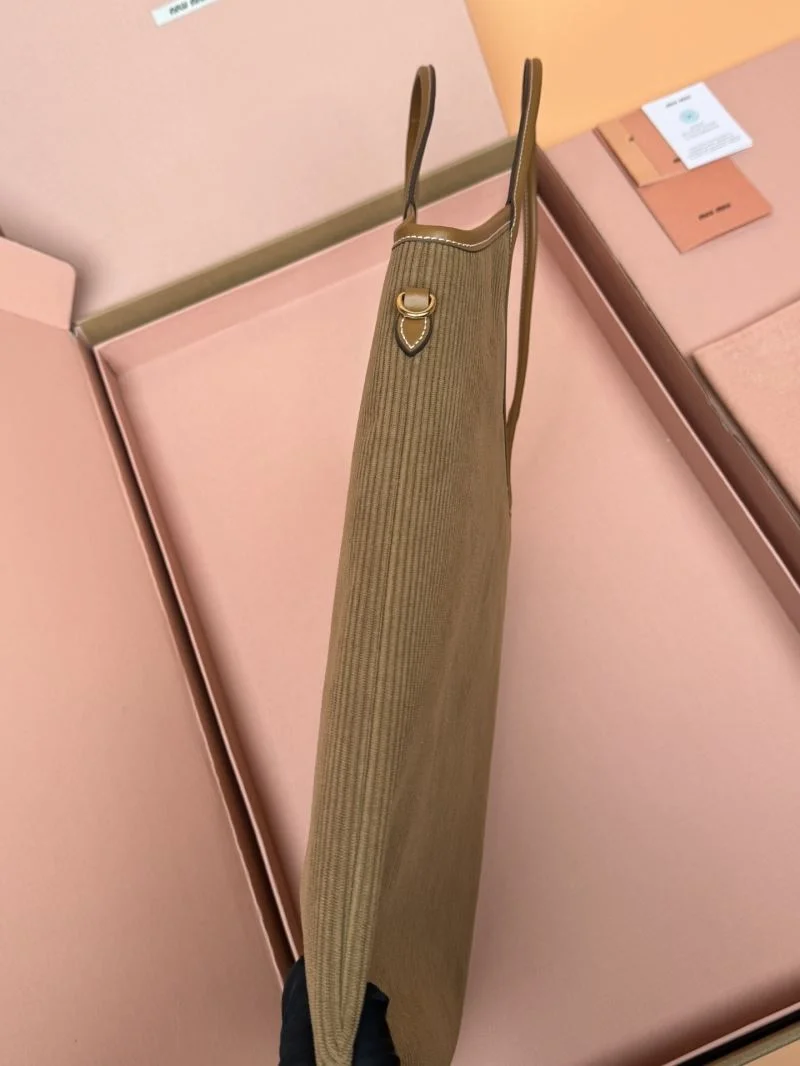 StreetReady Miu Miu Shopping Bags 56012