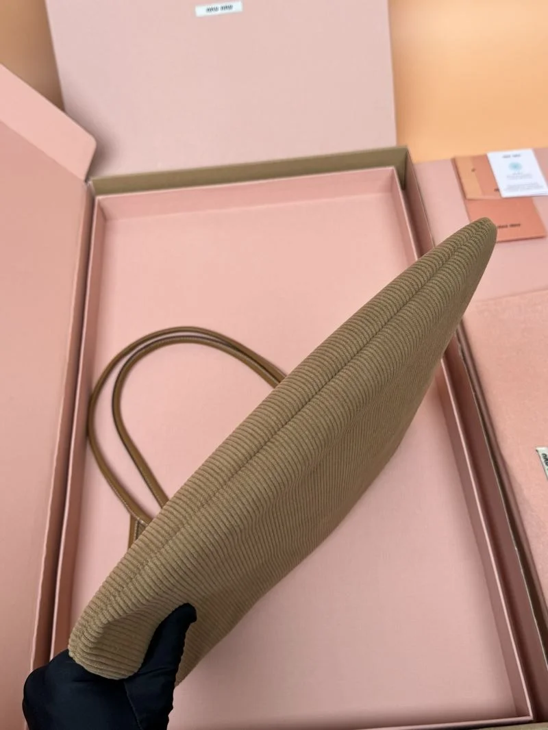 StreetReady Miu Miu Shopping Bags 56012