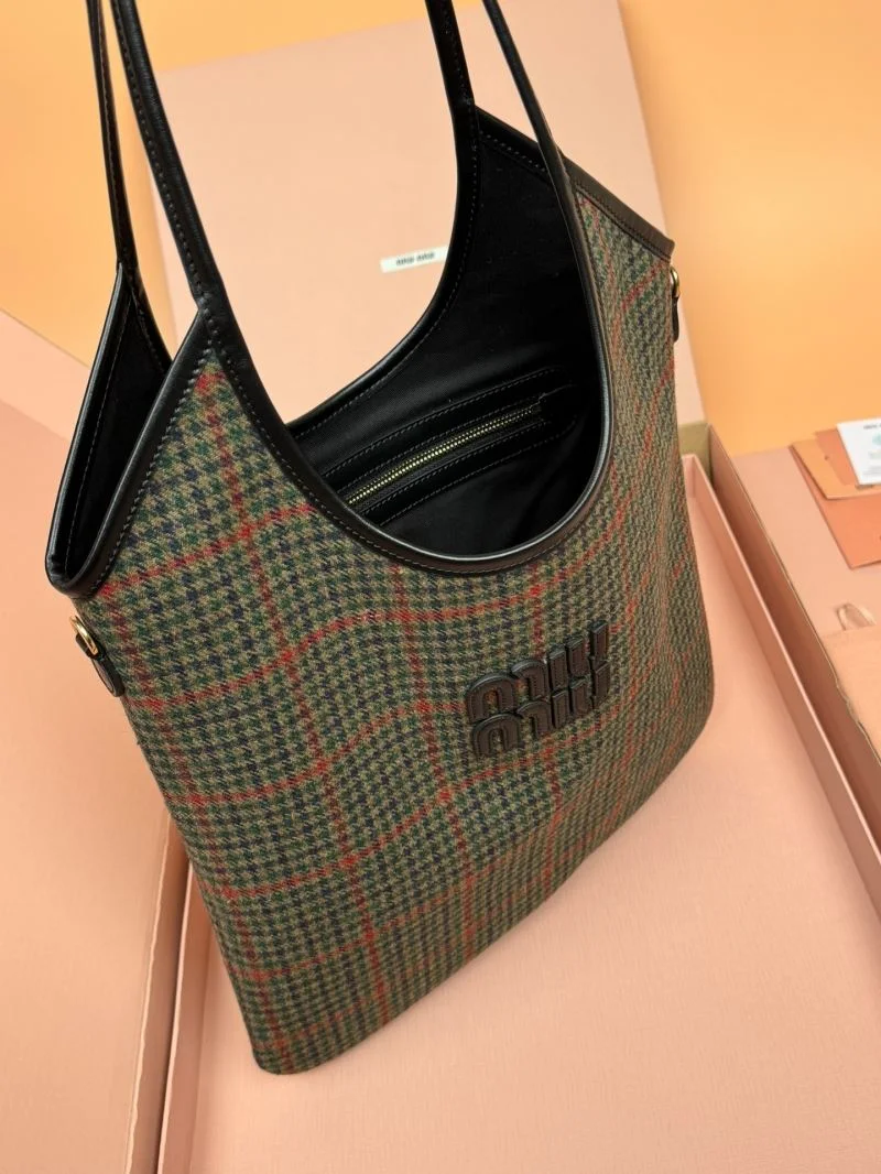 Supportive Miu Miu Shopping Bags 56017