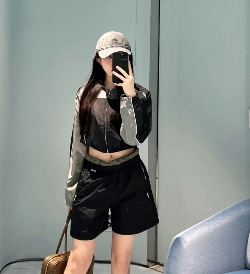 Miu Miu Short Pants SunProtective 163557