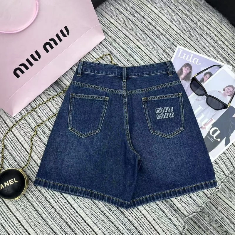 Miu Miu Short Pants Sustainable 152140