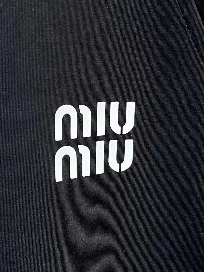 Miu Miu Short Pants WellDesigned 162497