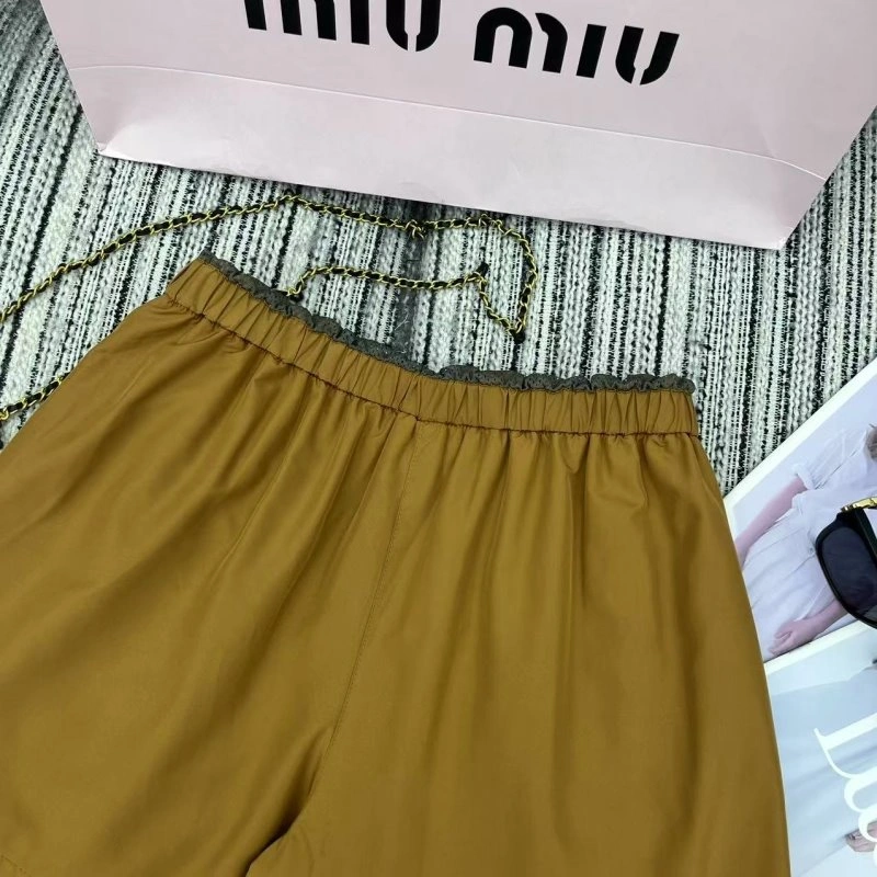 Flexible Miu Miu Short Pants 151151