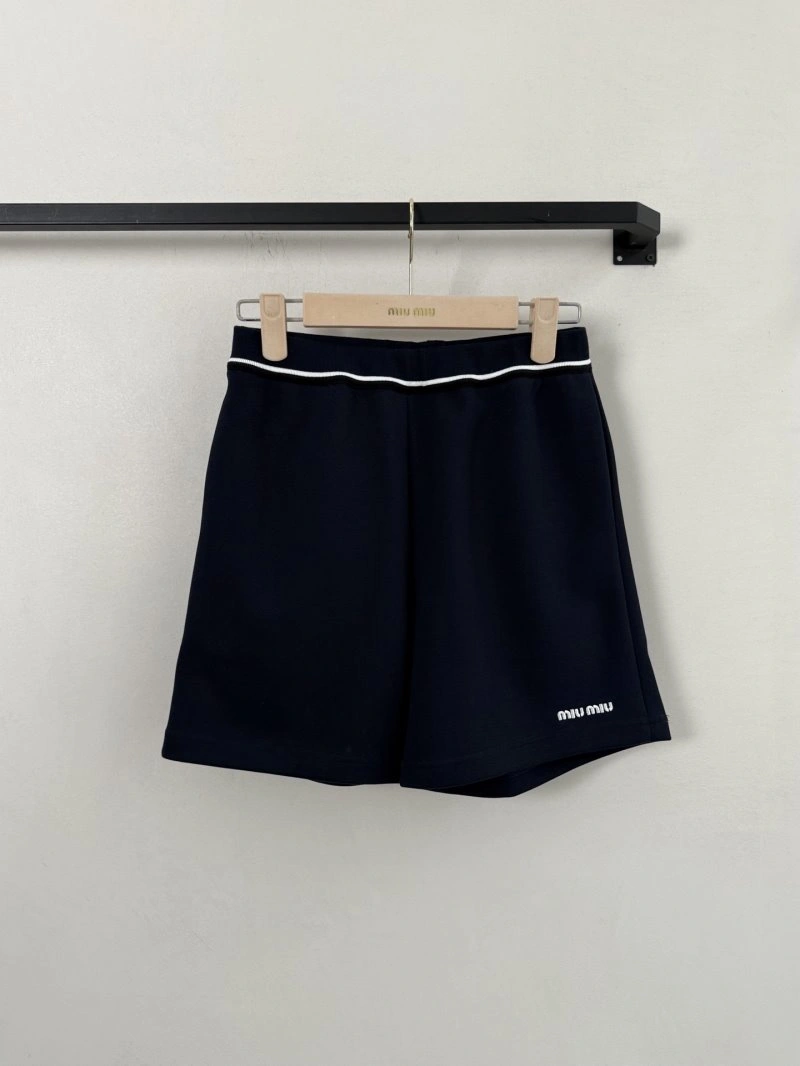 Miu Miu Short Pants Durable 151139