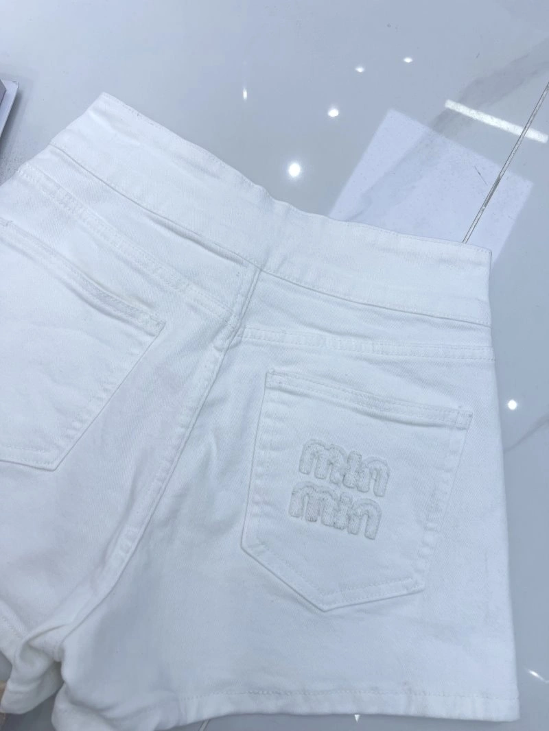 Miu Miu Short Pants Cozy 151135