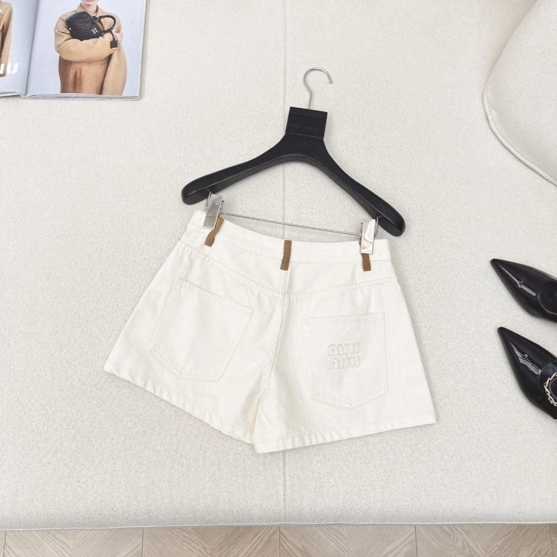 Miu Miu Short Pants Modern 156275