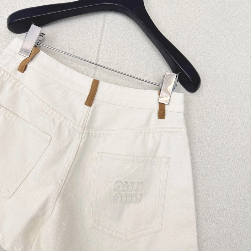 Miu Miu Short Pants Modern 156275