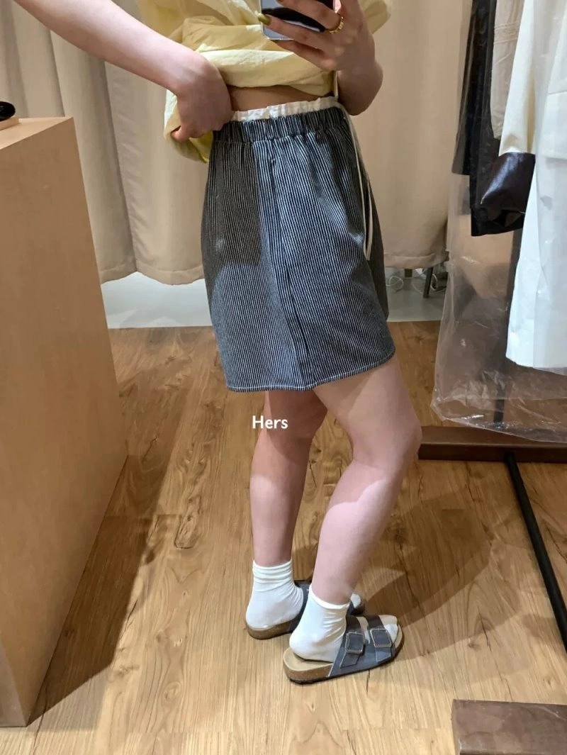 Neat Miu Miu Short Pants 156262