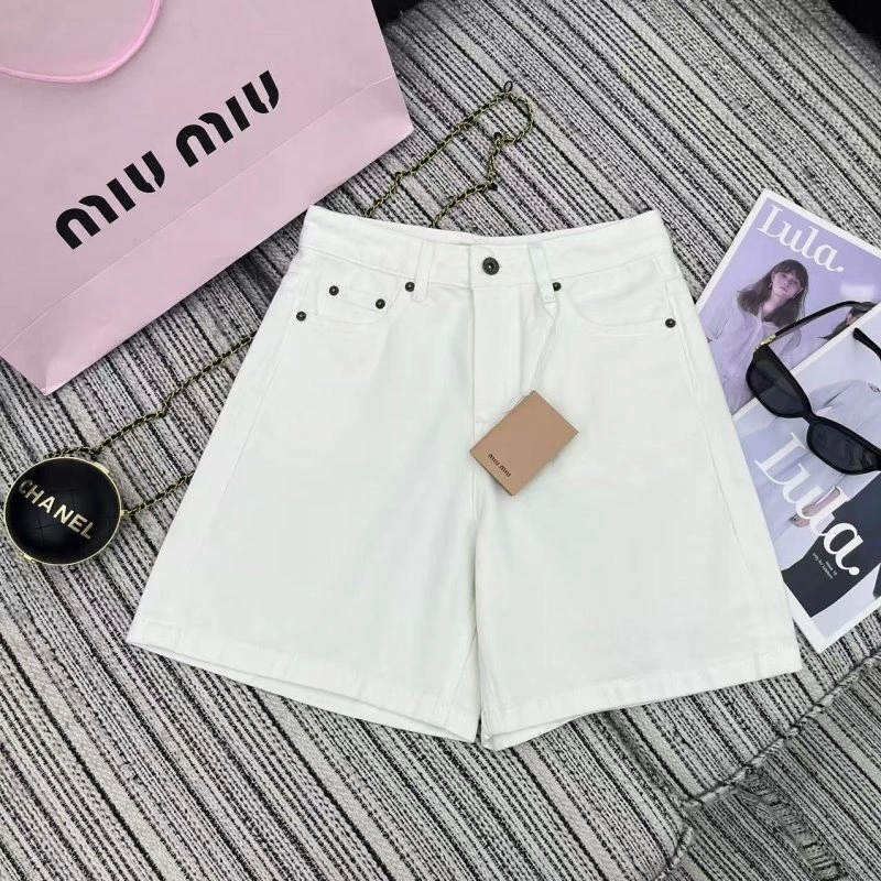 Miu Miu Short Pants ComfortFit 156252