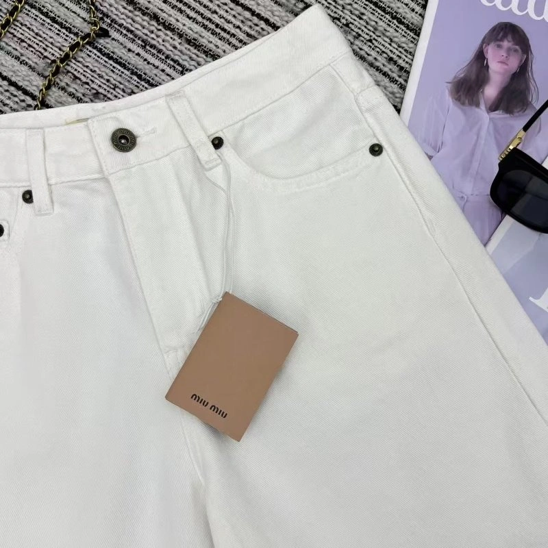 Miu Miu Short Pants ComfortFit 156252