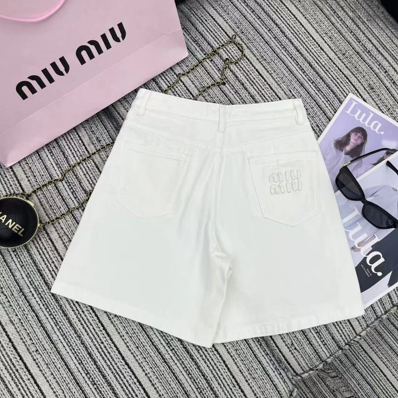 Miu Miu Short Pants ComfortFit 156252