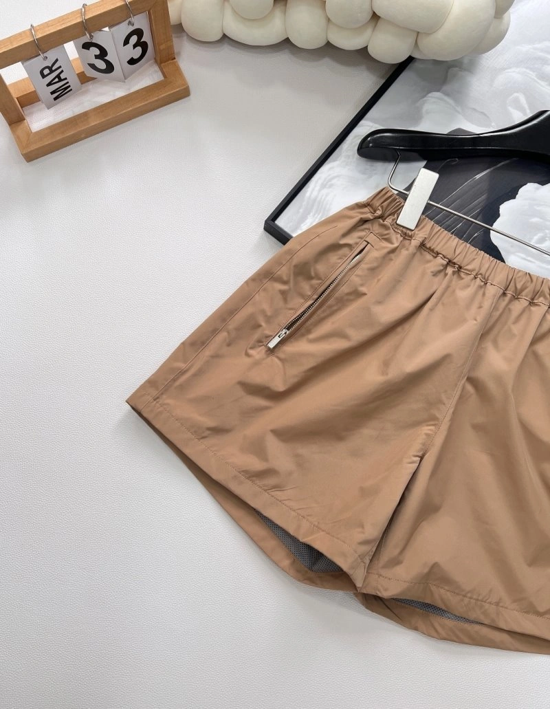 Flexible Miu Miu Short Pants 148700
