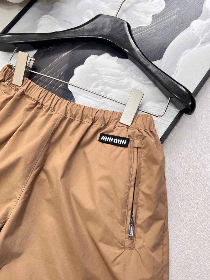 Flexible Miu Miu Short Pants 148700
