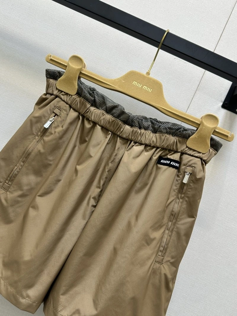 Miu Miu Short Pants Packable 148706