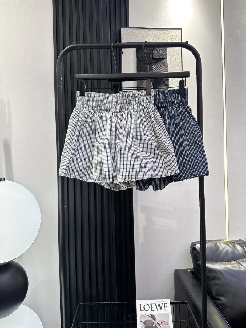 Elegant Miu Miu Short Pants 148721