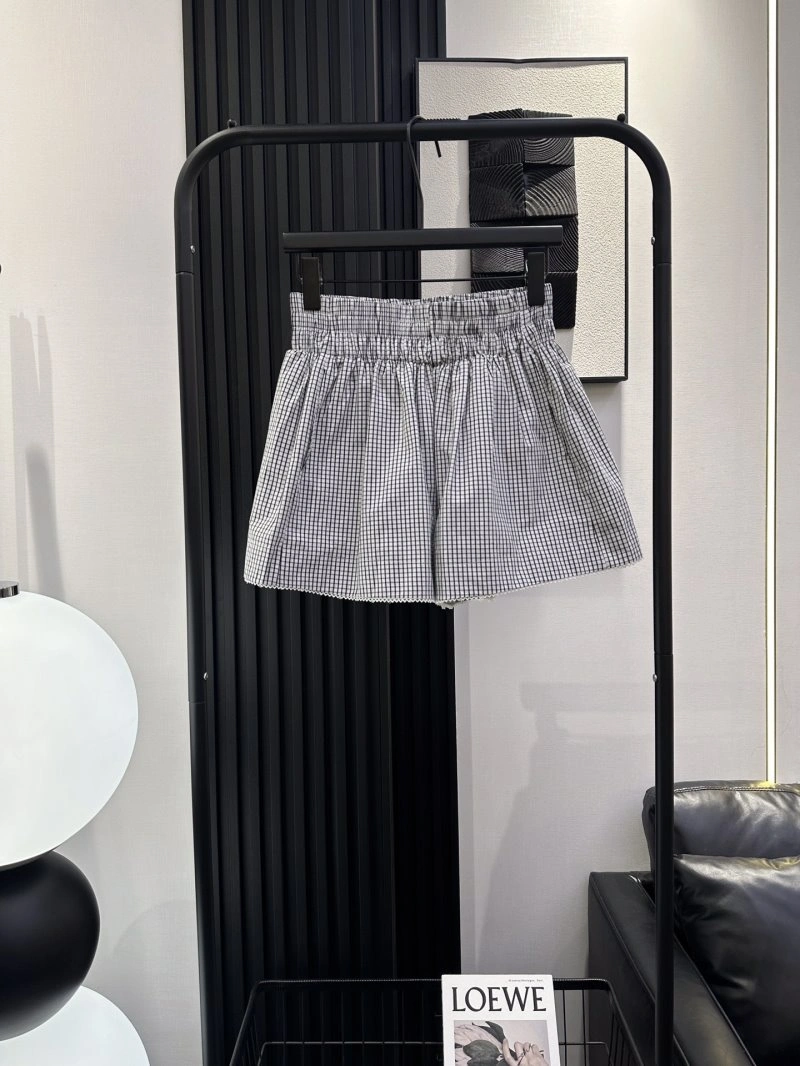 Elegant Miu Miu Short Pants 148721