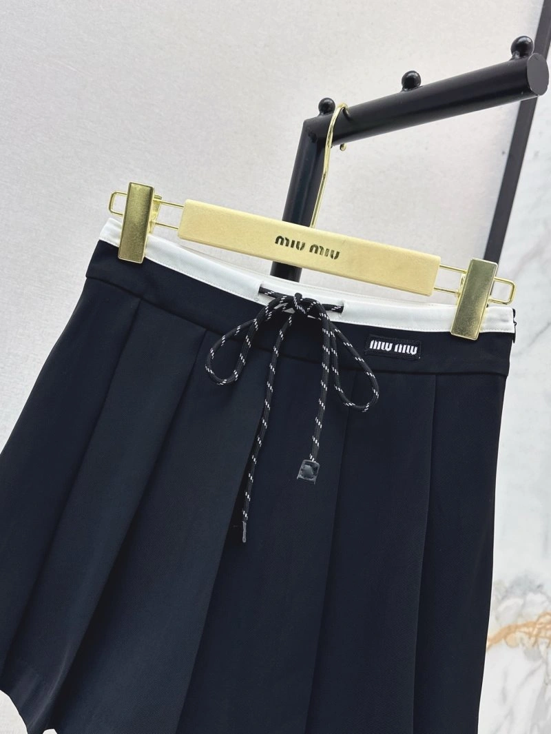 Sustainable Miu Miu Short Pants 148684