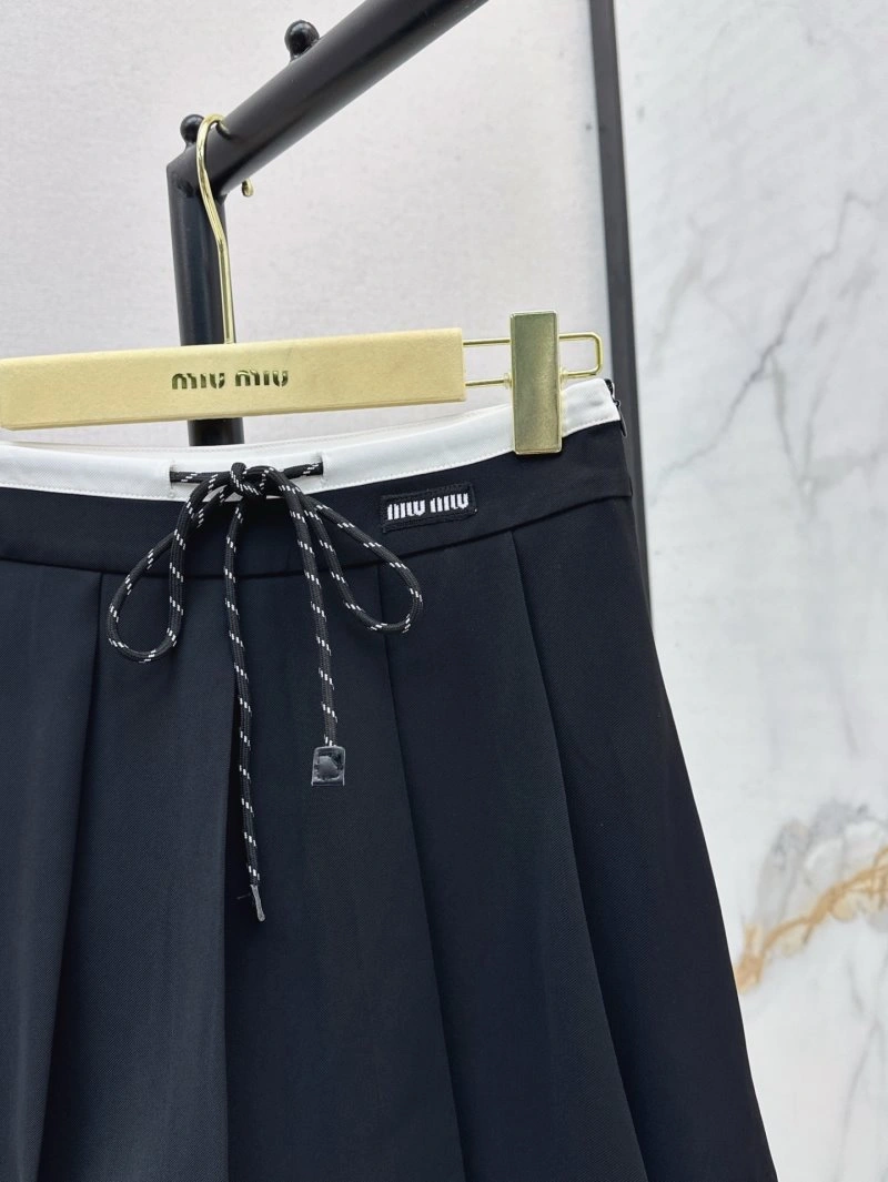 Sustainable Miu Miu Short Pants 148684