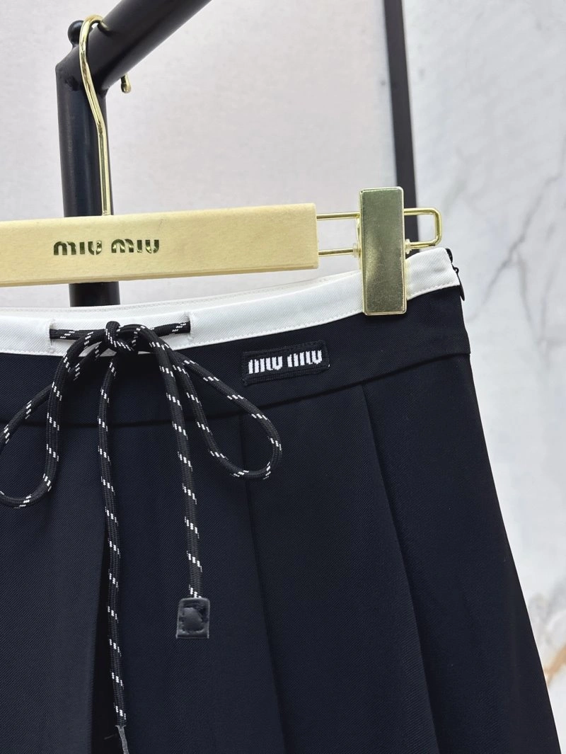 Sustainable Miu Miu Short Pants 148684