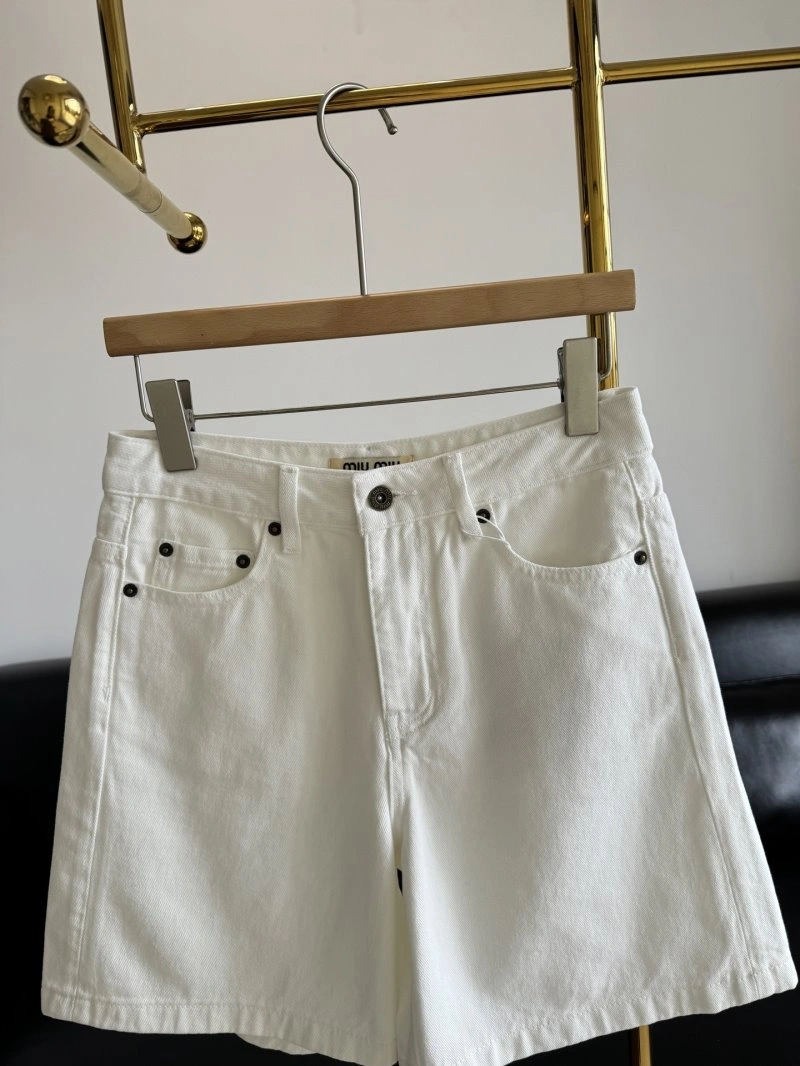 Miu Miu Short Pants Efficient 148689